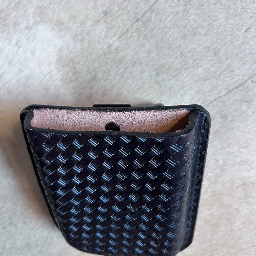 High Quality Leather Phone Holder / Clip